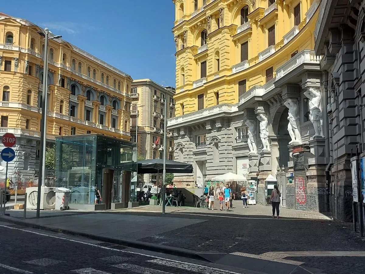 La Luna D'Irene Naples